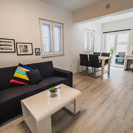 Downtown Park Apartments With Balcony Vodice Exterior photo