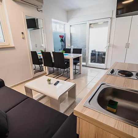 Downtown Park Apartments With Balcony Vodice Room photo