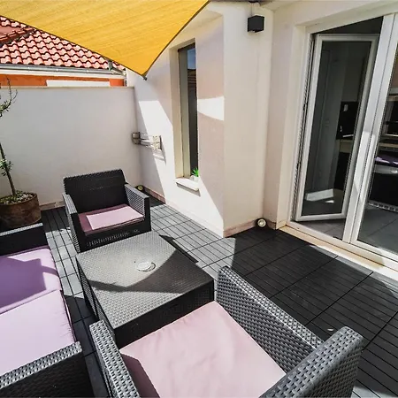 Downtown Park Apartments With Balcony Vodice Room photo
