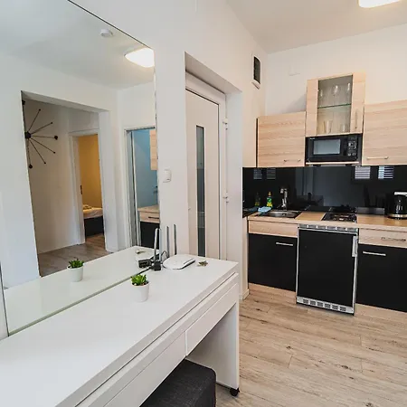 Downtown Park Apartments With Balcony Vodice Room photo